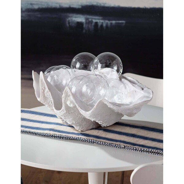 Bimini Clam Lifestyle 15